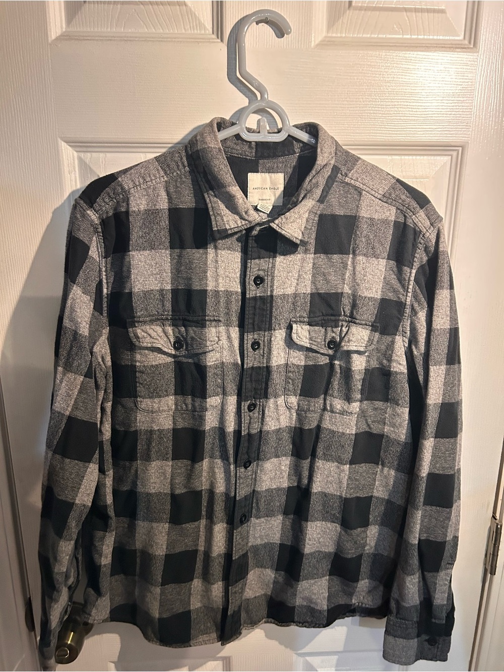 Vintage American Eagle Outfitters Gray and Black Plaid Button-Down Shirt